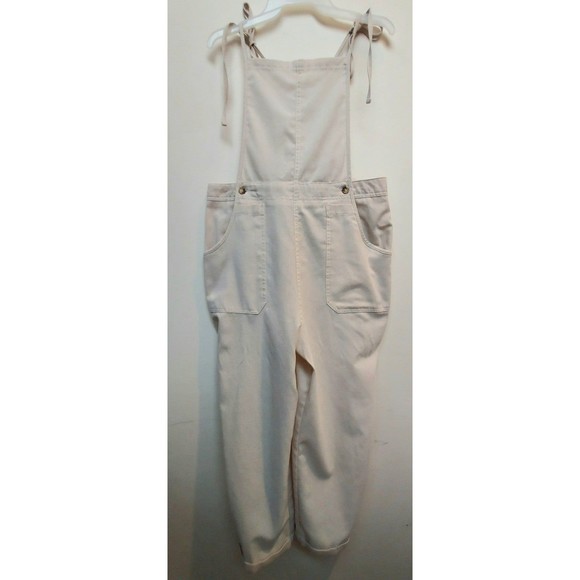 NWOT Ladies No Comment Ivory Cropped /Cuffed Tie Shoulder Bib Overalls Size L - Picture 2 of 12